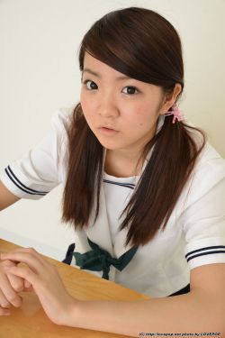 铁鸡斗蜈蚣